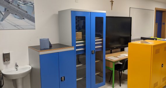 Engineering Furniture – Handaq Secondary School Malta